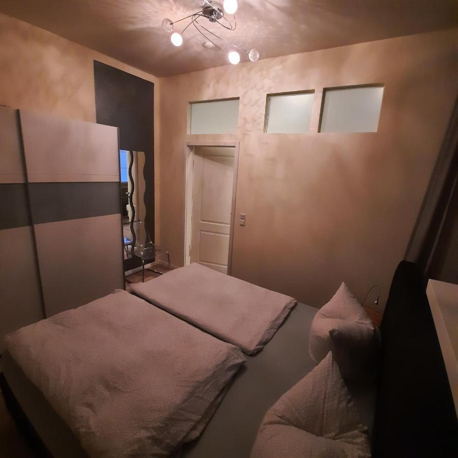 Business-Lodging Apartmenthaus Гер-Ґренцгаузен Екстер'єр фото